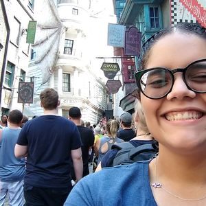 Meet your Posher, Julia